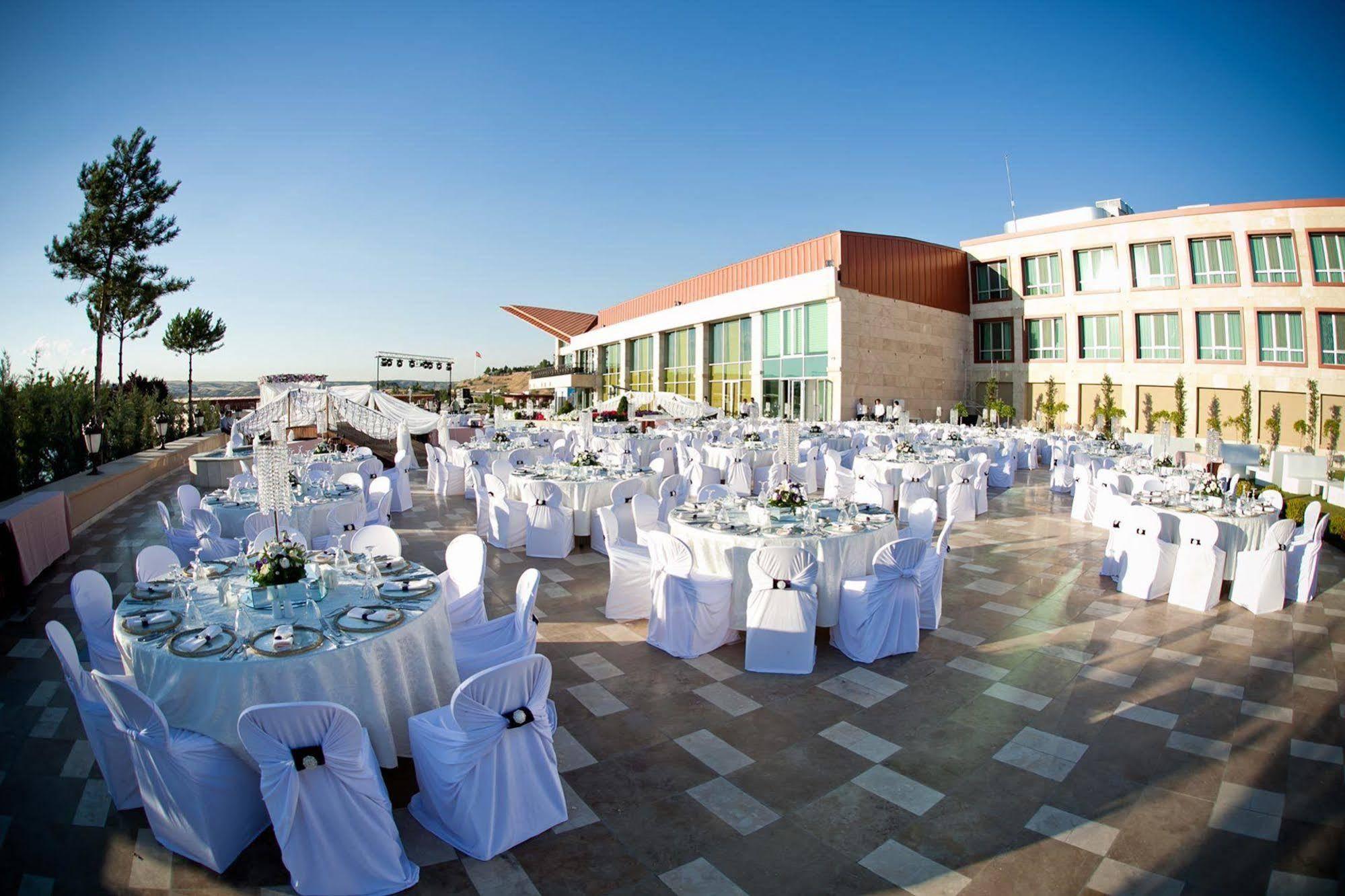 Kronos Hotel Golbasi  Экстерьер фото
