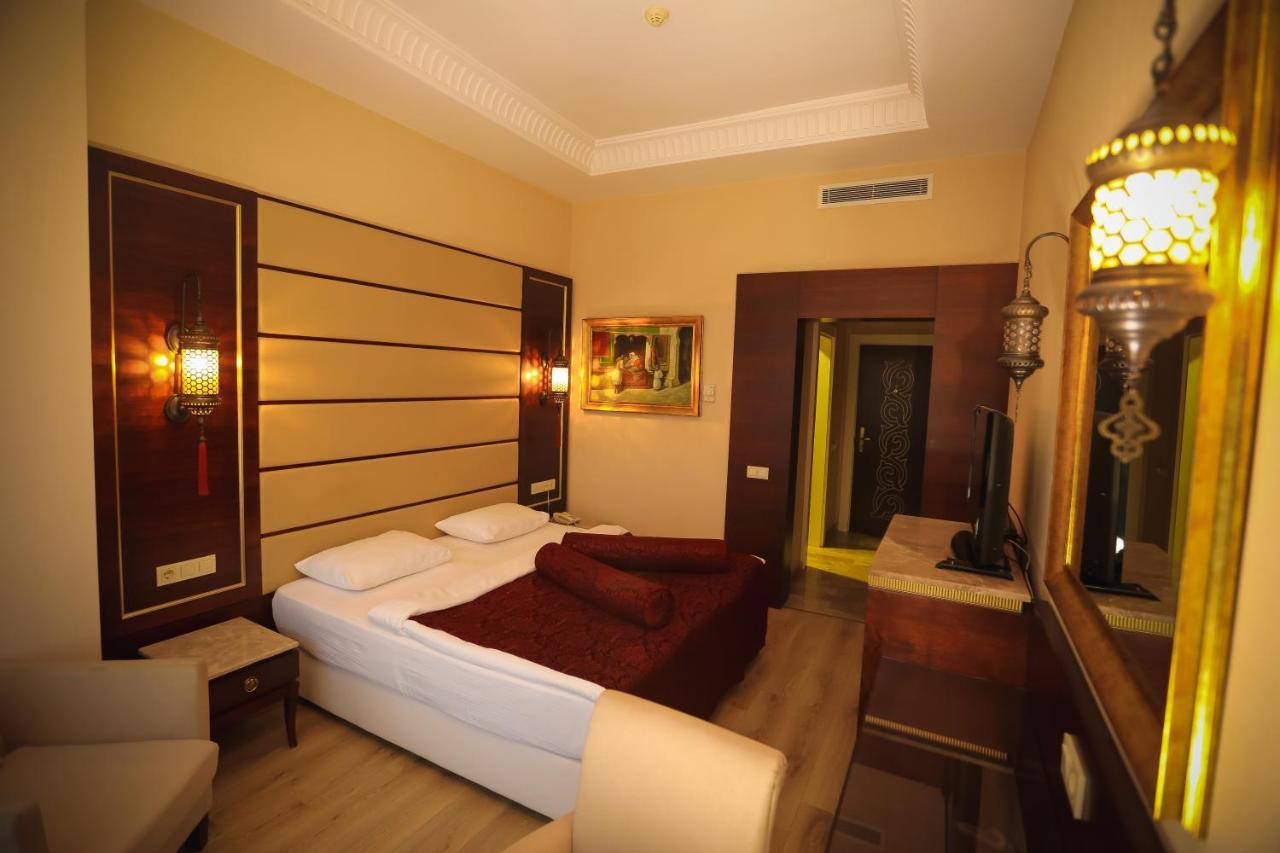 Kronos Hotel Golbasi  Экстерьер фото