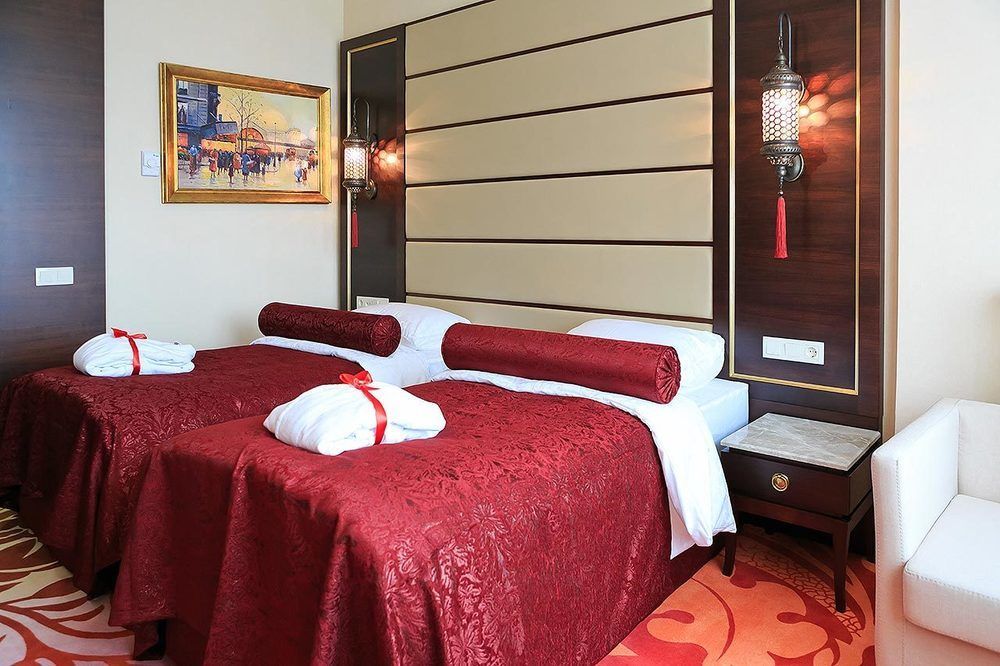 Kronos Hotel Golbasi  Экстерьер фото
